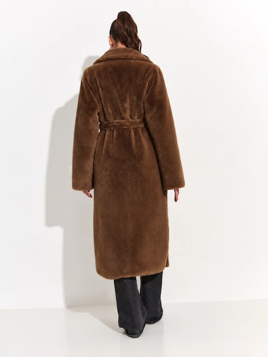 Women's Long Winter Faux Mink Fur Coat Eco-Friendly Thick Warm Faux Suede Lining High Quality Easy Clean 2026 New Style