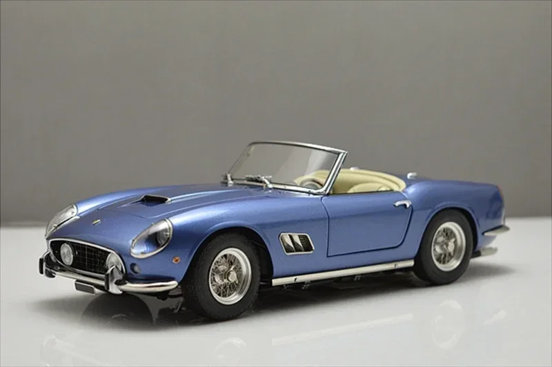 Kingmodel 1:64 250GT Convertible Silver Blue Red Diecast Model Car