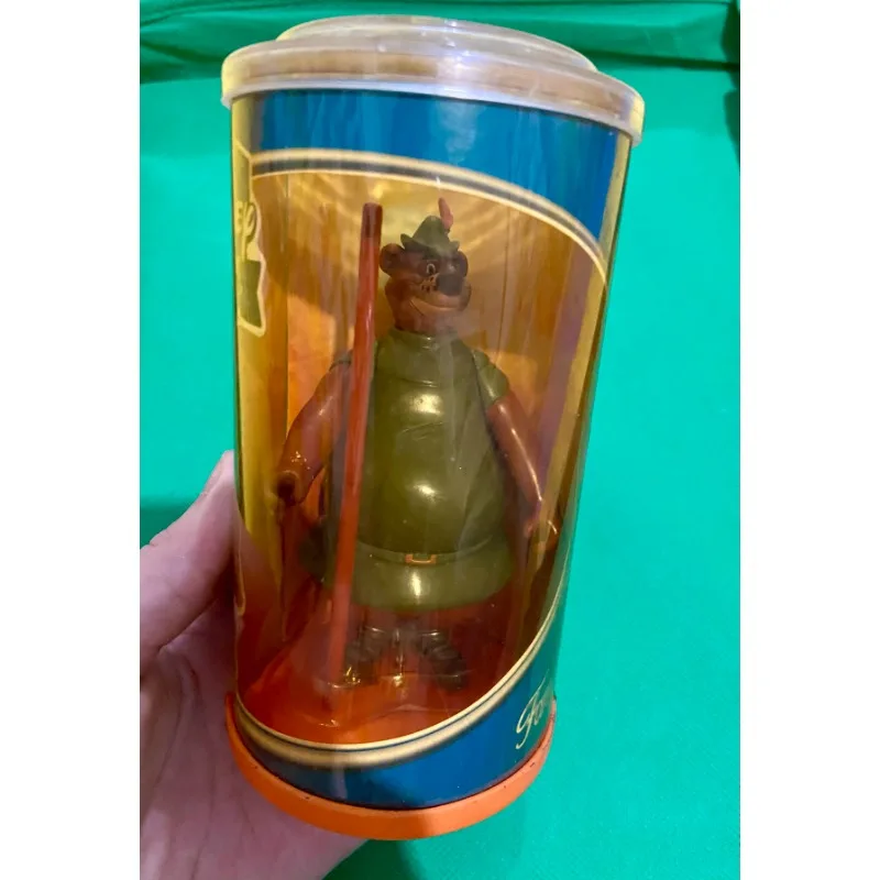 شخصية روبن هود من سلسلة الثعلب المتحركة في العصور الوسطى هي تمثال نادر قابل للجمع