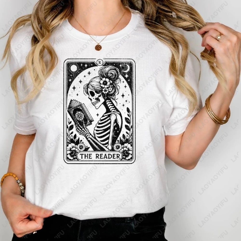 Bookish Tarot Halloween Skeleton Reader T-shirt Woman Clothing Classic Terror Sun and Moon Tarot Men Cotton Crewneck Tops