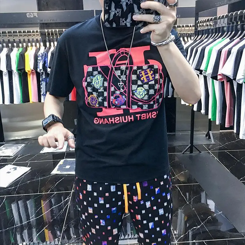 Design europeu sentido nicho shorts de manga curta conjunto masculino na moda marca tendência 2025 verão novos esportes de secagem rápida conjunto casual