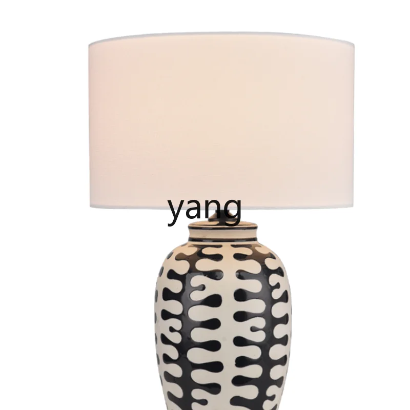 

Yjq Hand-Painted Embossed Living Room Bedroom Bedside Lamp Villa Art Ceramic Table Lamp