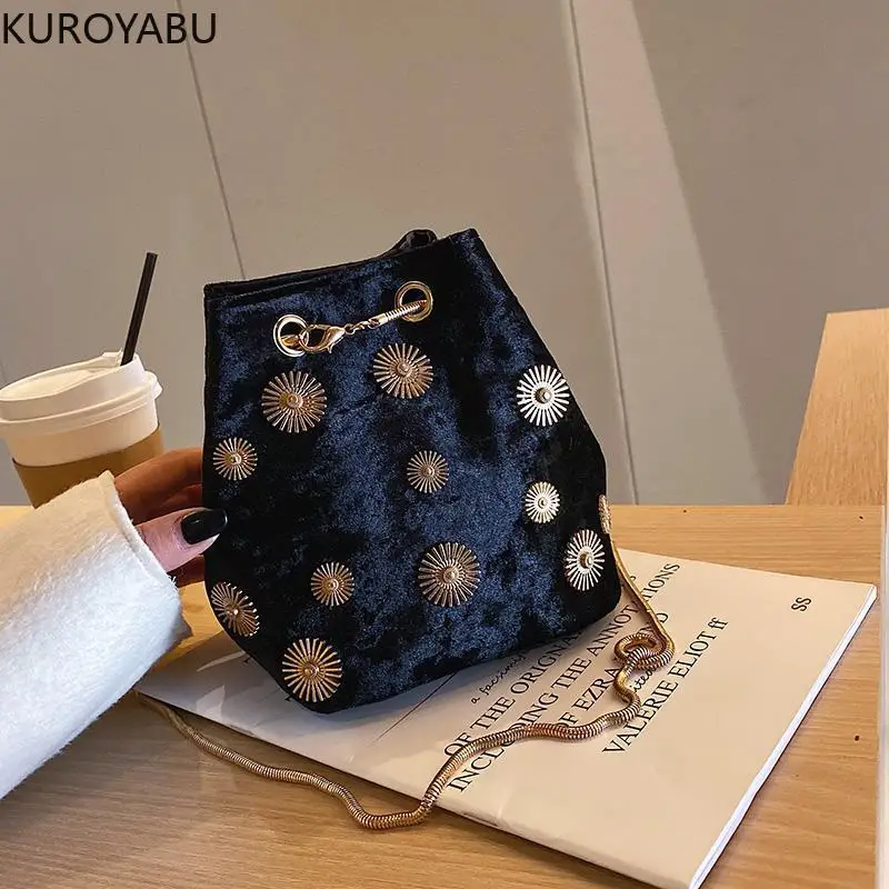 

Vintage Black Backpack Temperament Women Velvet Shoulder Bag Ladies Harajuku Handbags Y2k Bolsos Para Mujeres Tendencia 2023