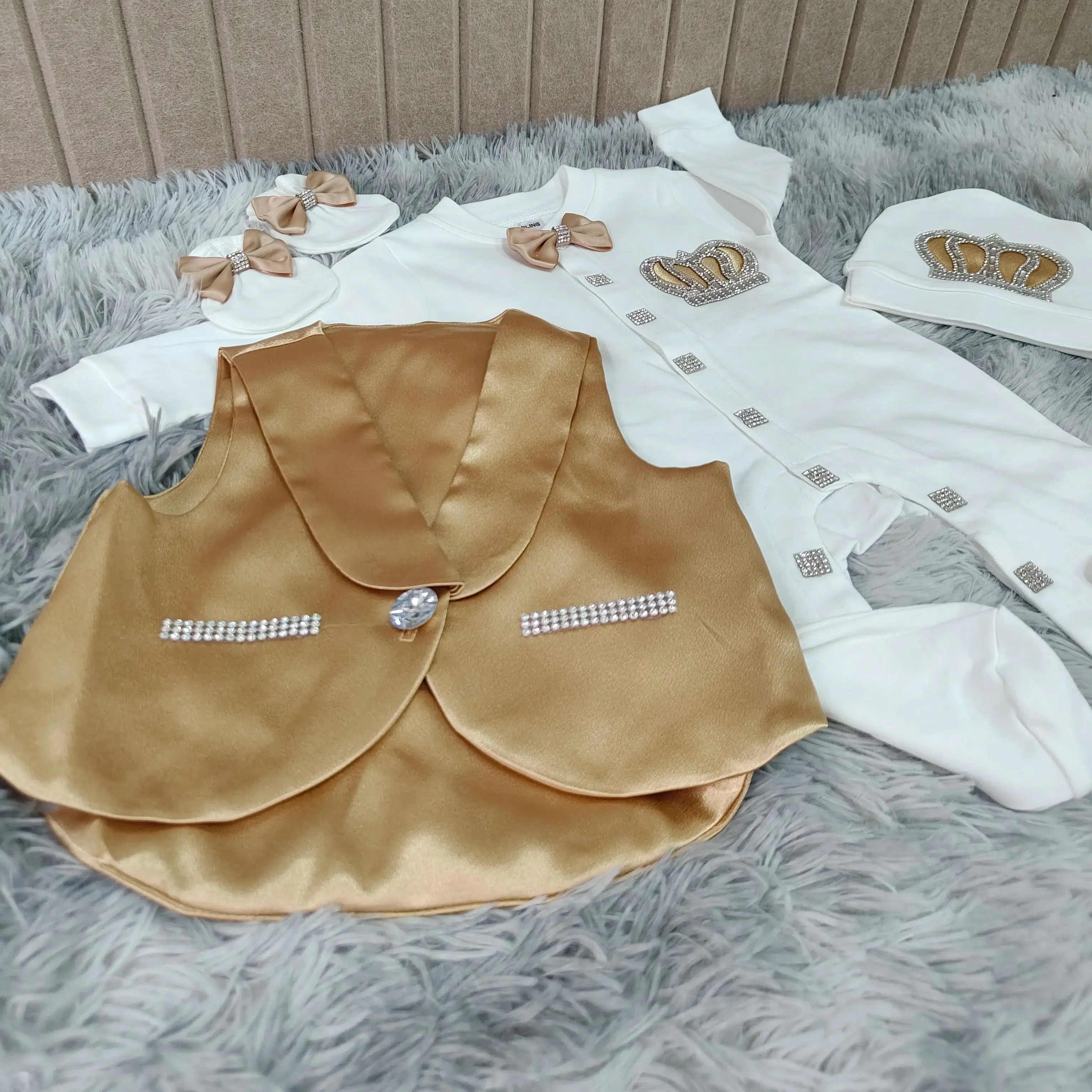 Stunning Luxury 5Pcs Baby Baptism Outfit Soft Cotton Footed Romper Champagne Satin Vest Hat Gloves Shoes Newborn Photo Shoot