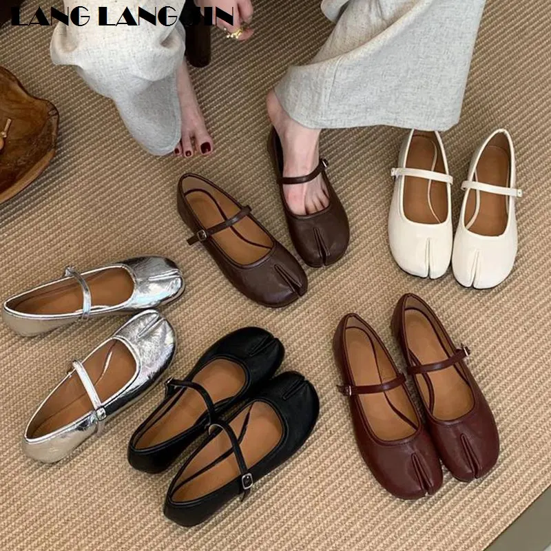 Fashion Tabi Ninja Shoes Women Flats Ballet Split Toe Ballerinas Ladies Round Heeled Loafers Tacones Female Moccasin Brand Mujer