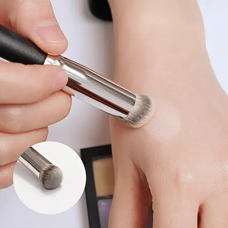1Pc Foundation Concealer Brush Soft Brush Scale Makeup Brush Nose Contour Brush Eyes Thick Facial Makeup Brush