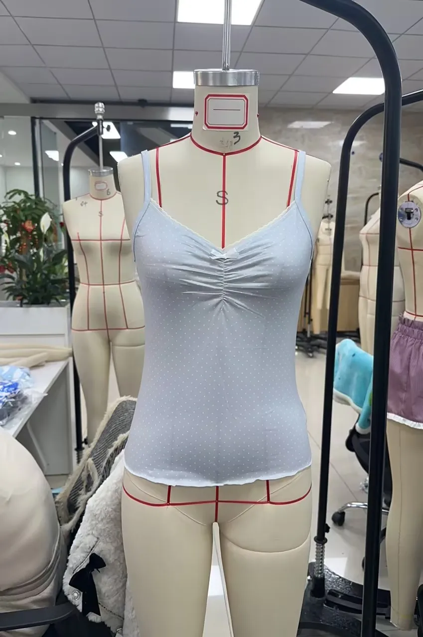 Women's Summer Camisole Sleeveless V Neck Lace Trim Dot Print Casual Sleep Tops