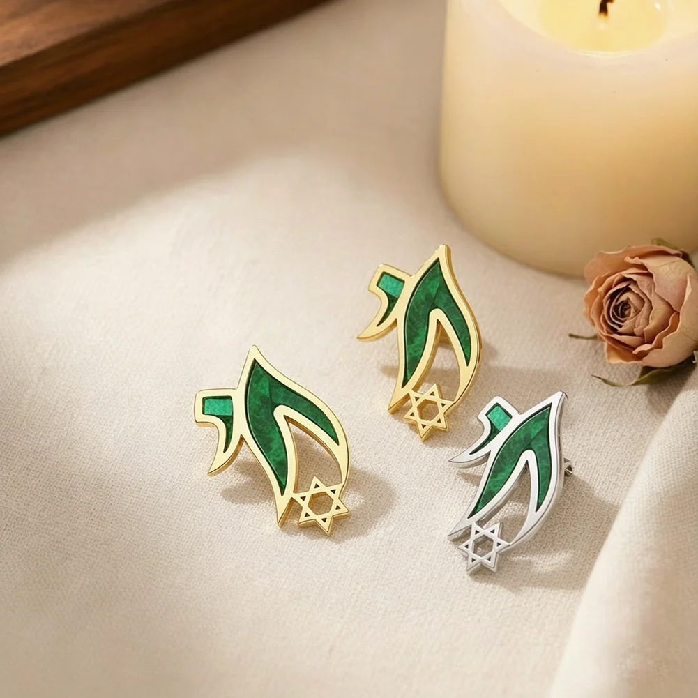 Dove Star Brooch Green Enamel Peace Symbol Lapel Pin Hexagram Dove Badge Metal Brooches for Women Men Clothing Bag Decor Jewelry