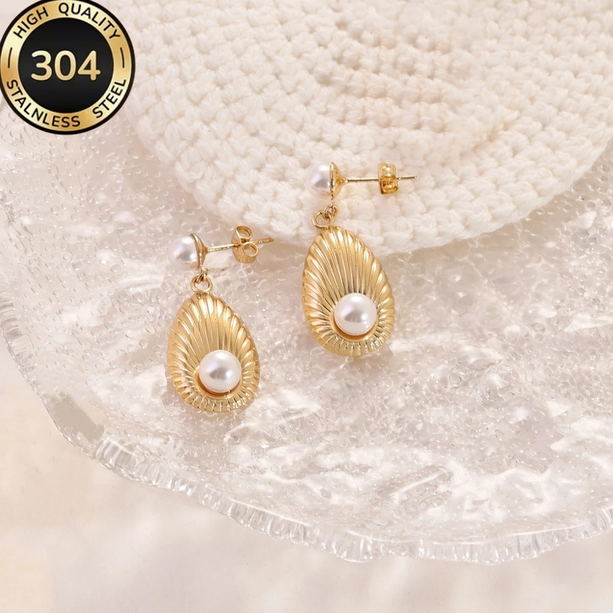 1 Pair French-Style Elegant Waterdrop Shaped Women's Drop Earrings Inlaid with White Beads for Daily Wear and Banquets