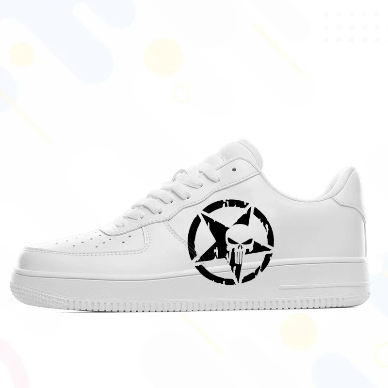 

Модные кроссовки на массивной подошве, стильный дизайн, привлекательные для тренировок.