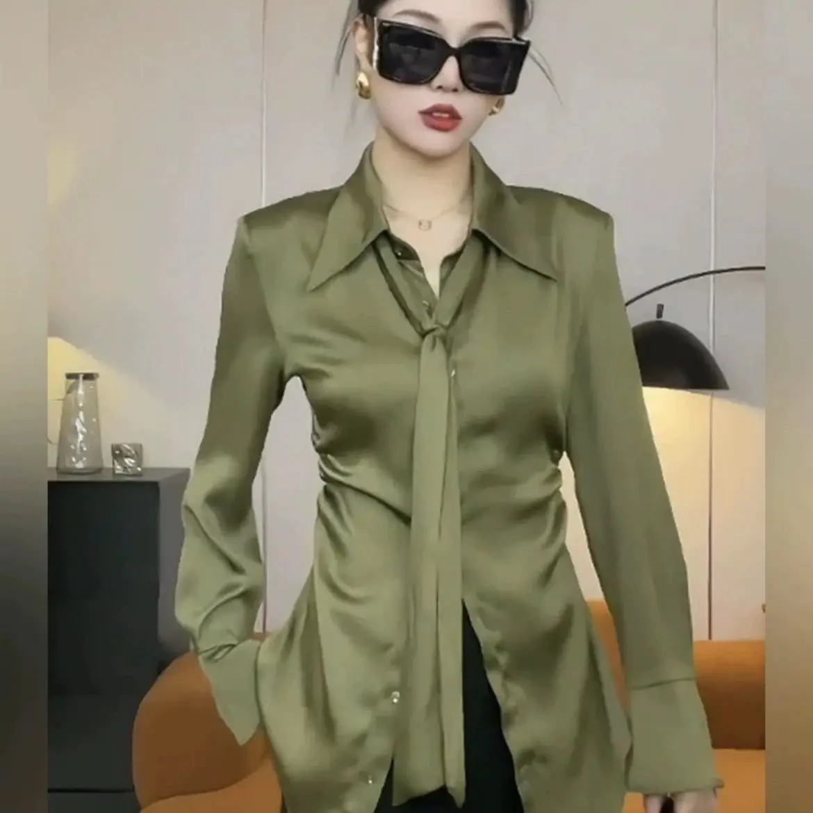 Spring and Autumn New Women\'s Collection Waist Long Sleeve Shirt Slimming and Stylish Shirt Fashionable Design Sense Niche Top