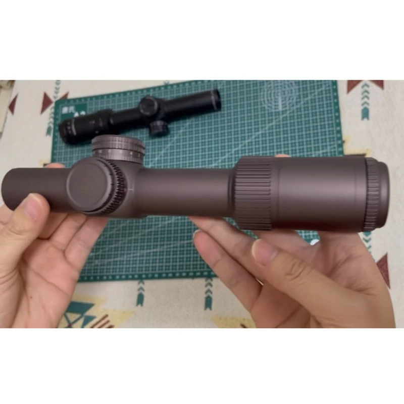 1.2‑6x Variable Zoom Crosshair Scope, Illuminated Reticle, Thin‑Wall & Wide‑Angle, Outdoor Toy Model Accessory