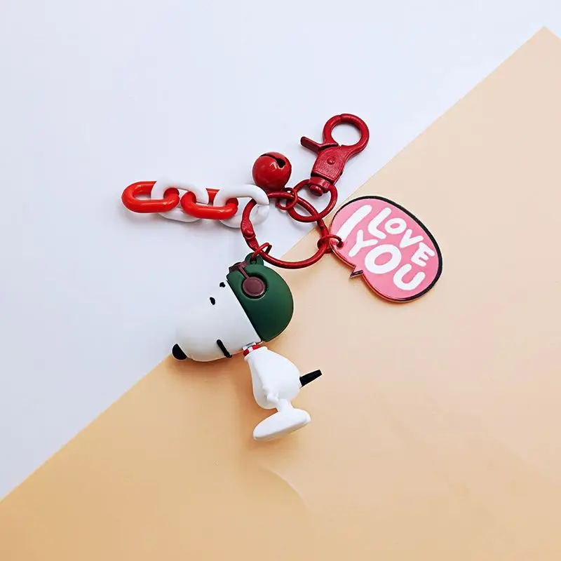 Snoopy Cartoon Animation Peripheral Puppy Style Creative Keychain Bag Pendant Charlie Brown Car Keychain Couple Birthday Gift