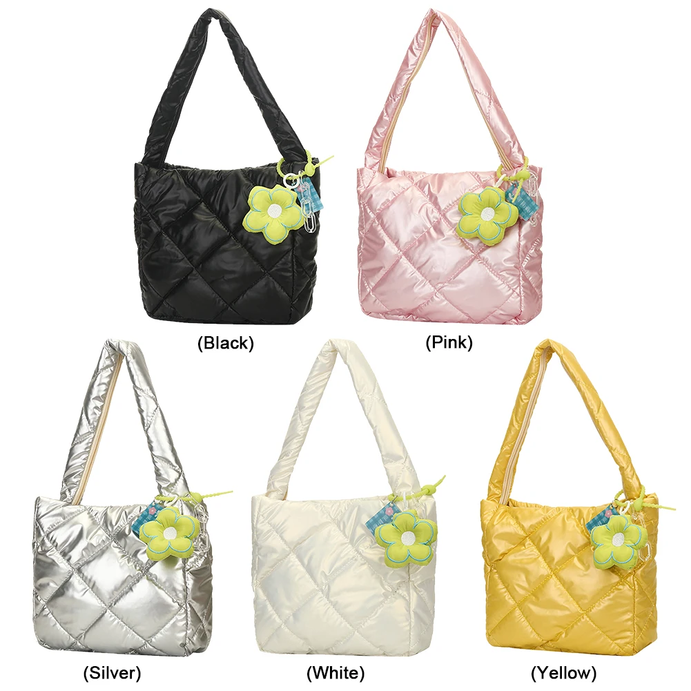 Sac Hobo à large sangle pour femme, sac matelassé polyvalent, grande capacité, sac de shopping léger avec pendentif, mode