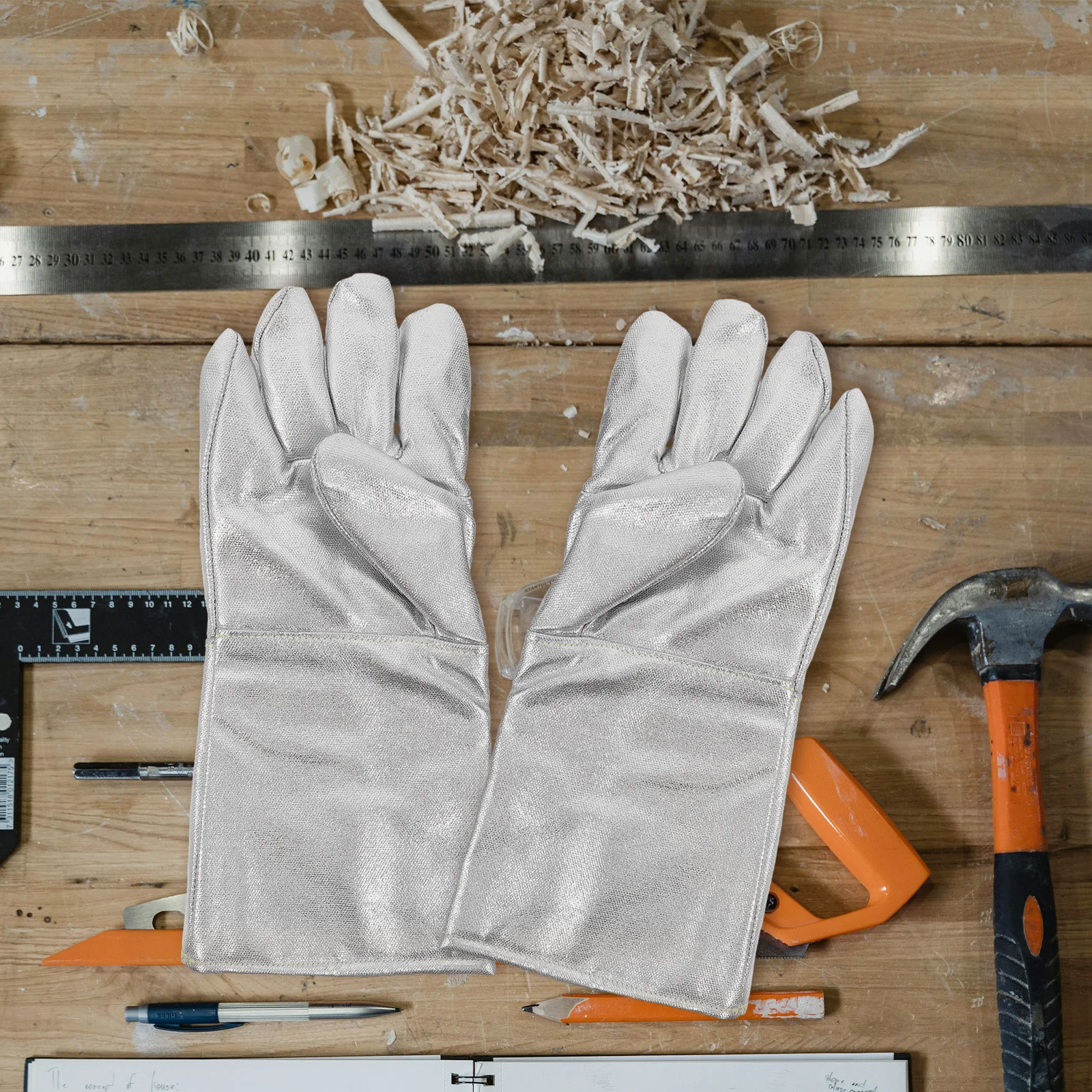 

2Pcs Heat Resistant Gloves Fireproof Insulated Aluminum Foil Mittens High Temp Welding Metalworking Safety Metallic Gloves