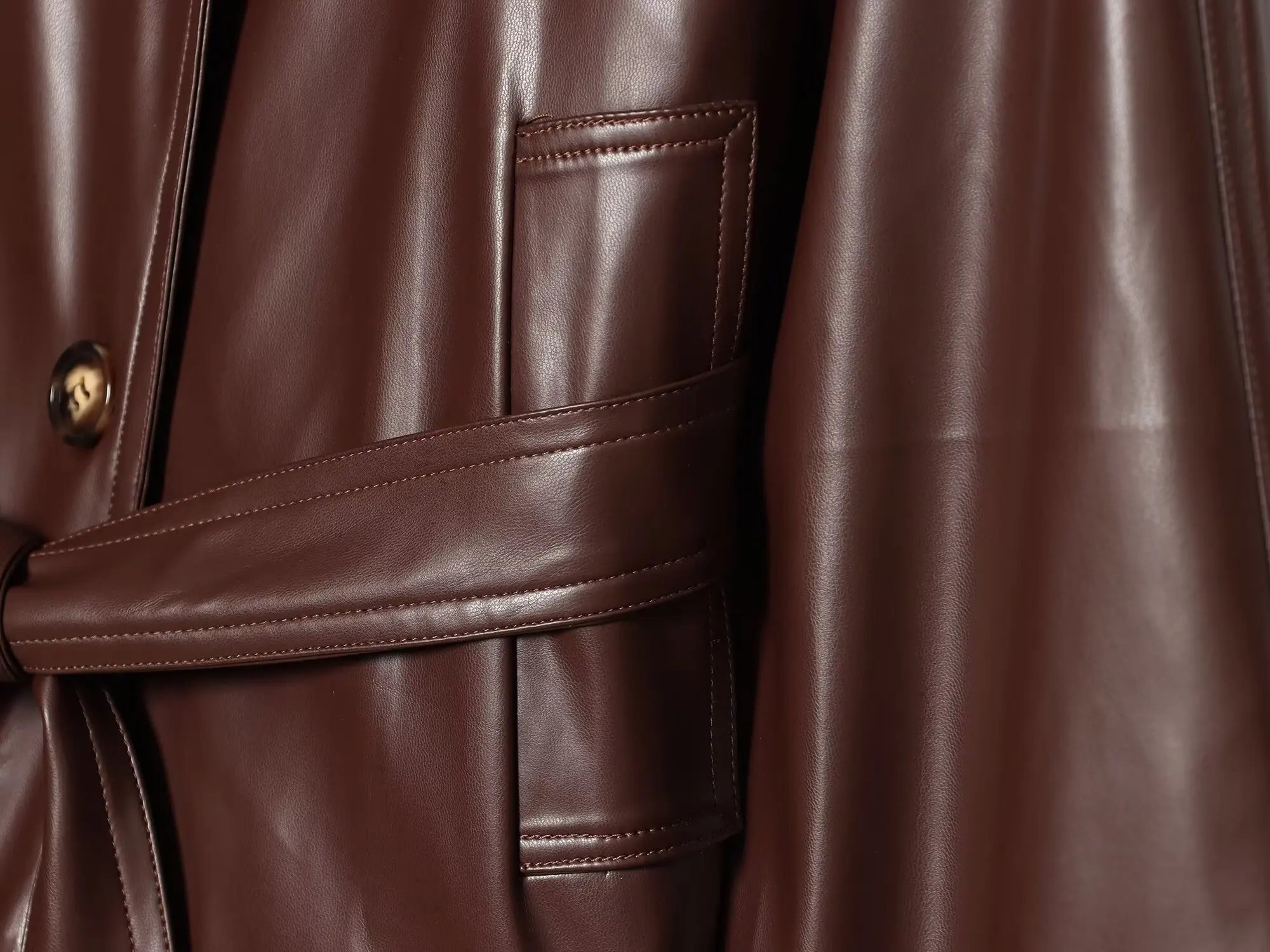 Women's Short Leather Effect Trench Coat, Lapel Double Breasted Windbreaker with Belt, Vintage Faux Leather Jacket