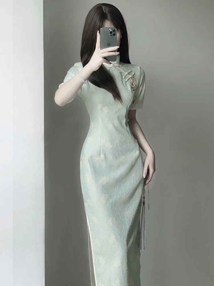 

Новое улучшенное китайское ципао для молодых девушек, летнее, высококачественное, с коротким рукавом, с низким разрезом, для повседневной носки