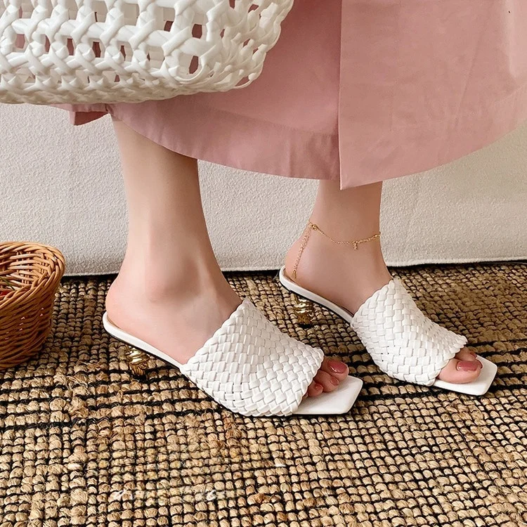 2025-nouveau-cuir-tisse-evider-sandales-a-enfiler-paresseux-grosse-tete-mules-f-pantoufles-a-talons-bas-vetements-de-plein-air-sandales-respirantes