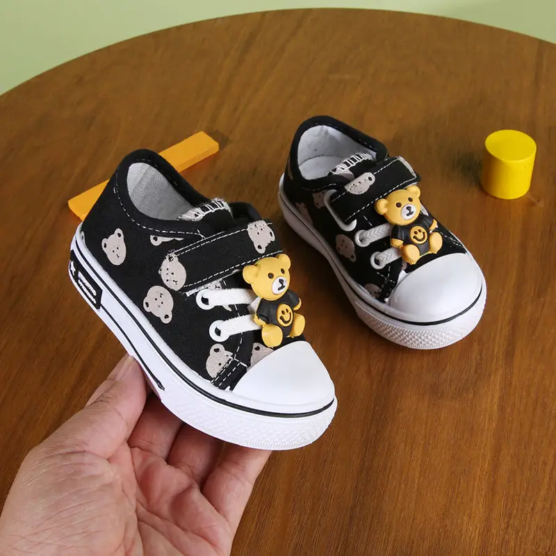 Winnie-Chaussures en toile de dessin animé ourson pour enfants, chaussures de planche pour enfants, chaussures de bébé pour hommes et femmes, 1 à 5 ans, printemps et automne