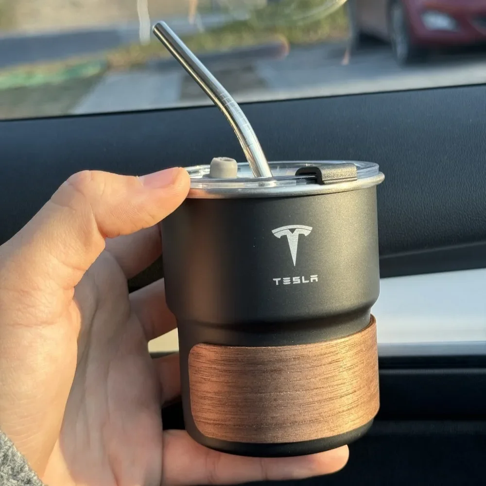 Tesla Same Style Coffee cup 304 stainless steel cup high aesthetic value straw cup, car mounted straw cup