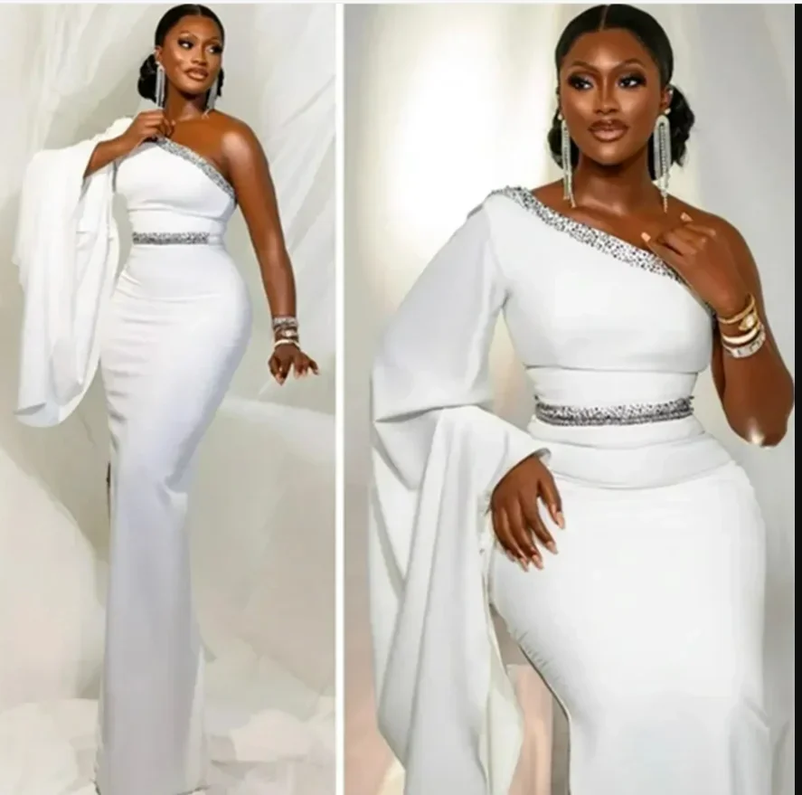 تخصيص فستان الزفاف حورية البحر كتف واحد مع الخرز حزام الطابق طول الجانب سبليت مضيئة كم أثواب الزفاف