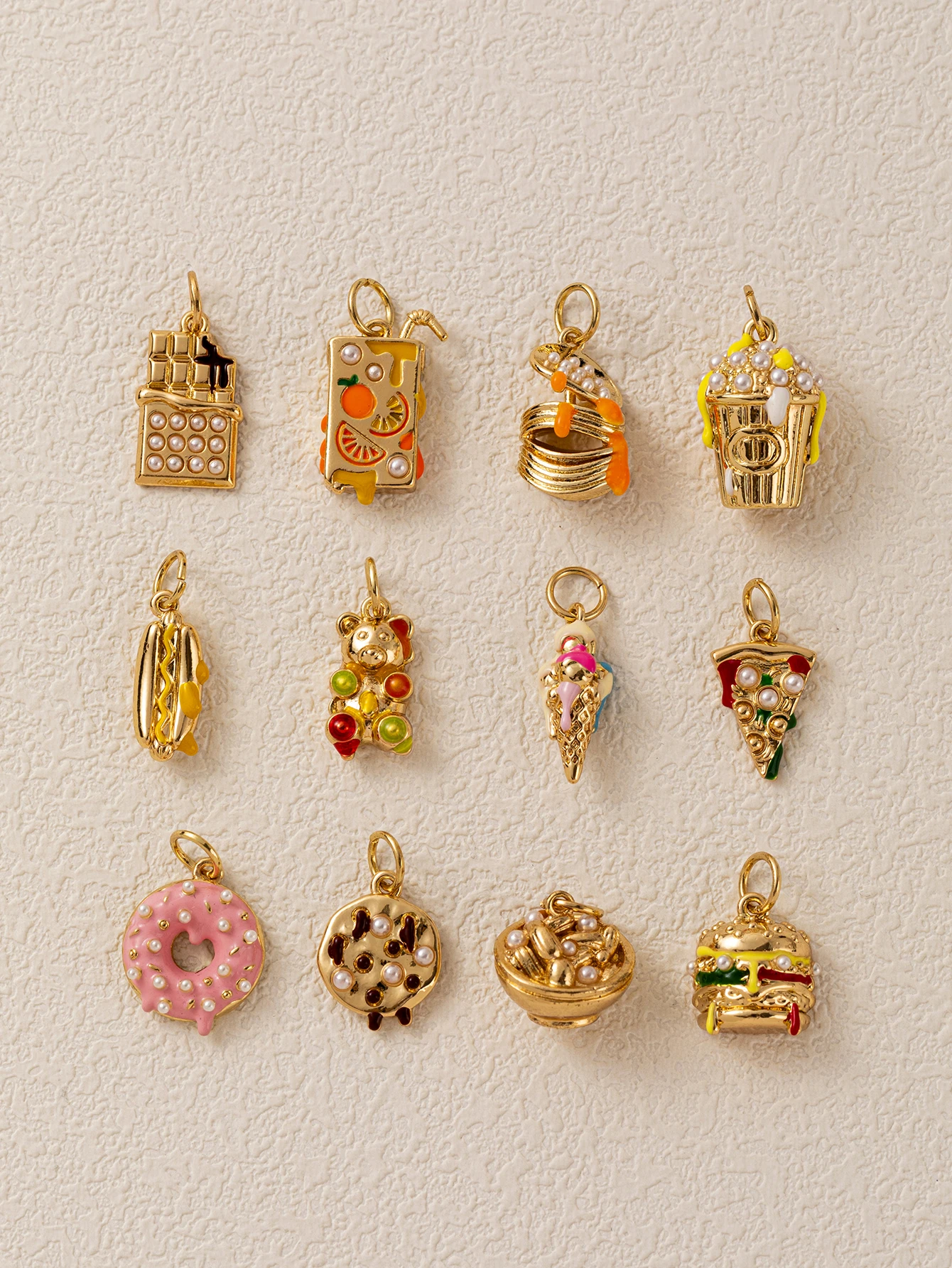 Niedliche und frische neue Dessert-Serie: Schokoladen-Perlen-Milchtee-Pizza DIY-Anhänger für Schmuck. – Detail 3