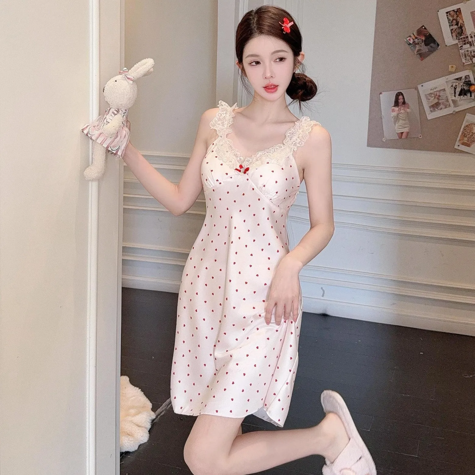 

Sexy Small Chest Sleepwear Uniform Pure Desire Storm Point Suspender Nightgown Clothes Women Bow Tie With Chest Cushion