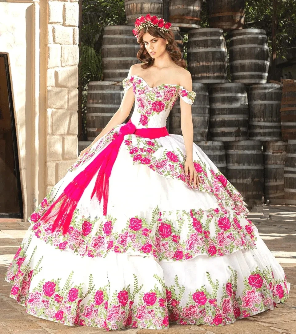 Fora do ombro Tule apliques vestido de baile, Vestidos florais Charro Quinceanera, Puffy Mexican Sweet 16 vestidos, 15 anos