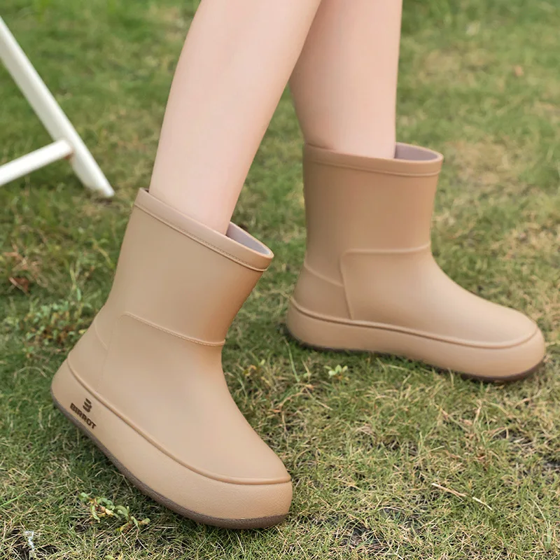 

Fashionable Women's Solid Color Rain Boots Waterproof Non-slip Soft Bottom Student Short Rain Boots Plus Velvet Warm Water Shoes