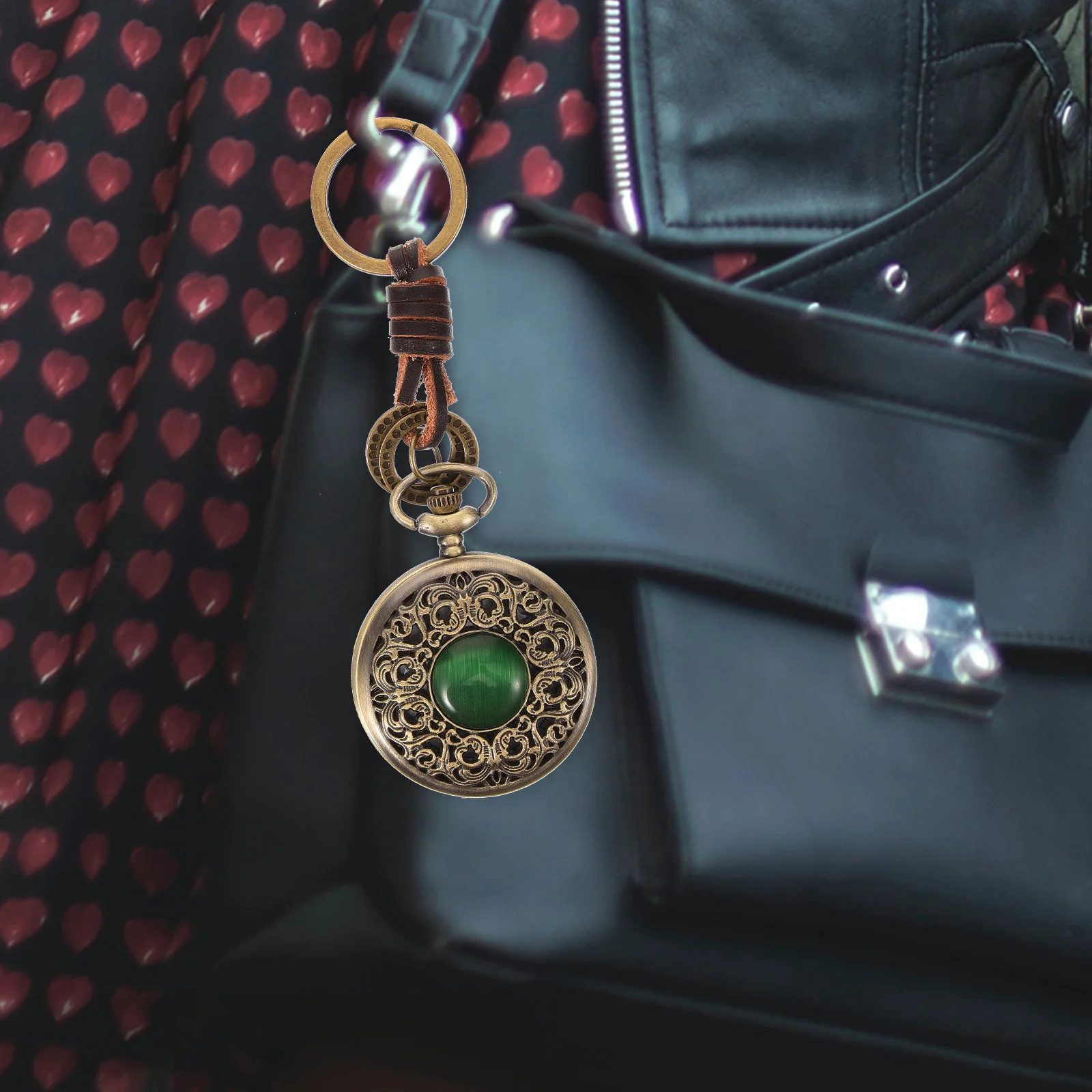 

Pocket Watch Retro Digital Watch Sturdy Material Compact Portable Accurate Time Metal Keychain Pocket Watches