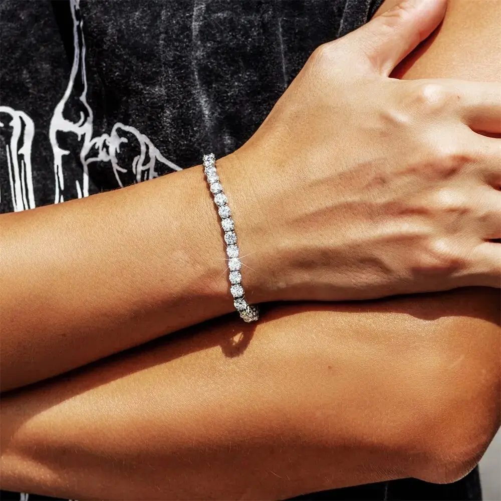 Thumbnail 3 - #27 Top Moissanite Tennis Bracelets Picks for Every Budget