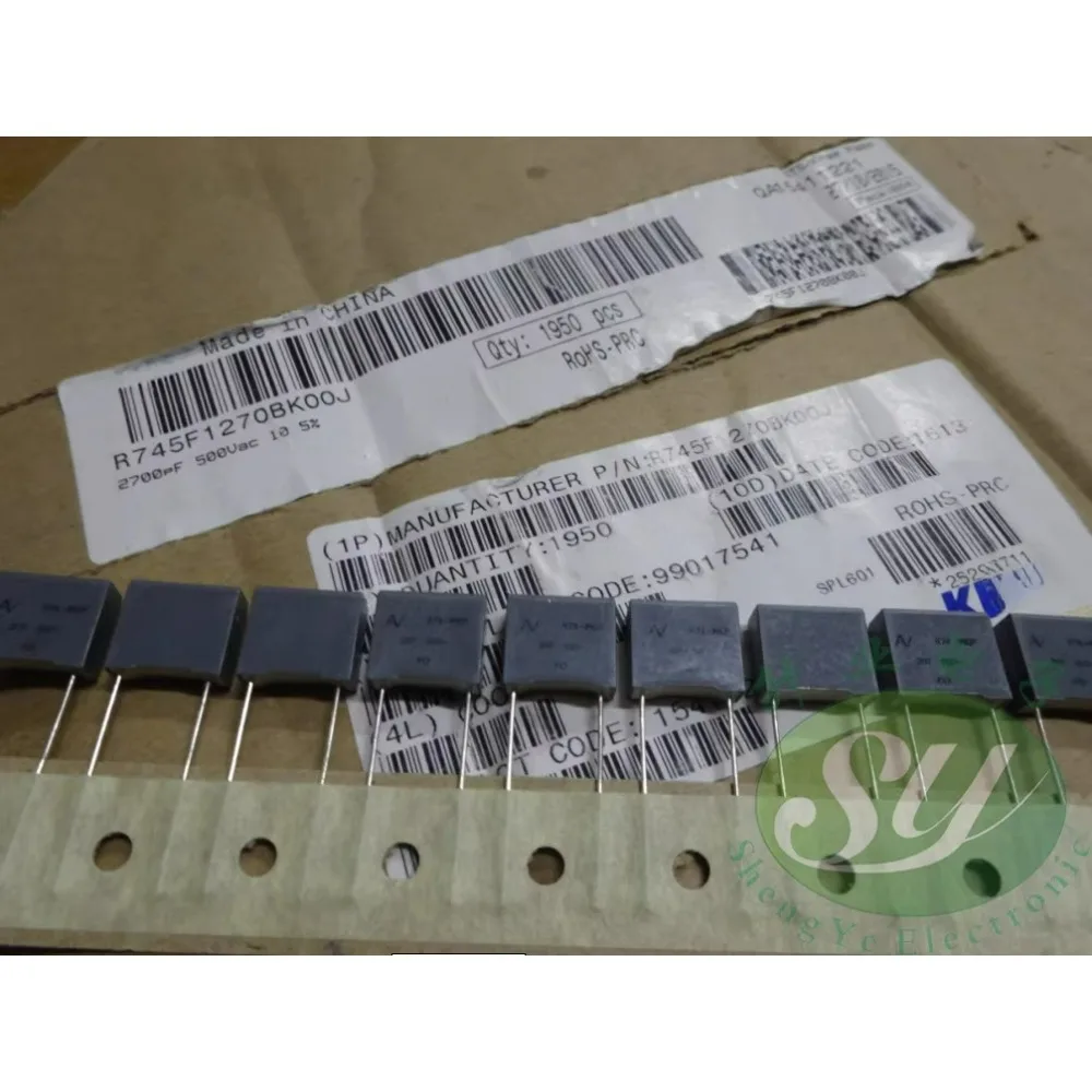 

20PCS AV R74 0.0027uf/500VAC 2.7nf 2700pf 2n7 272 Brand new film capacitor 10MM