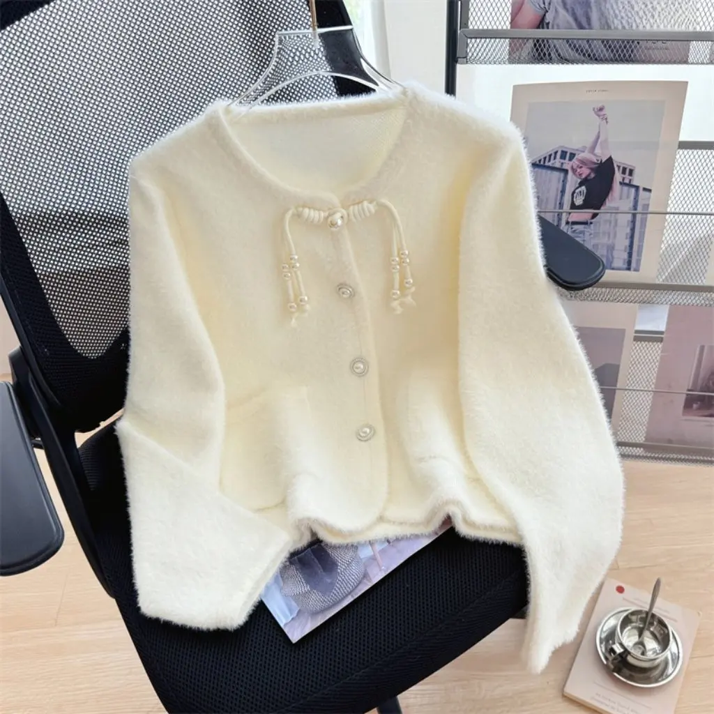 

Women's Buttoned Knitted Cardigan Sweet Fragrant Style Imitation Mink Velvet Korean Outer Wear Autumn