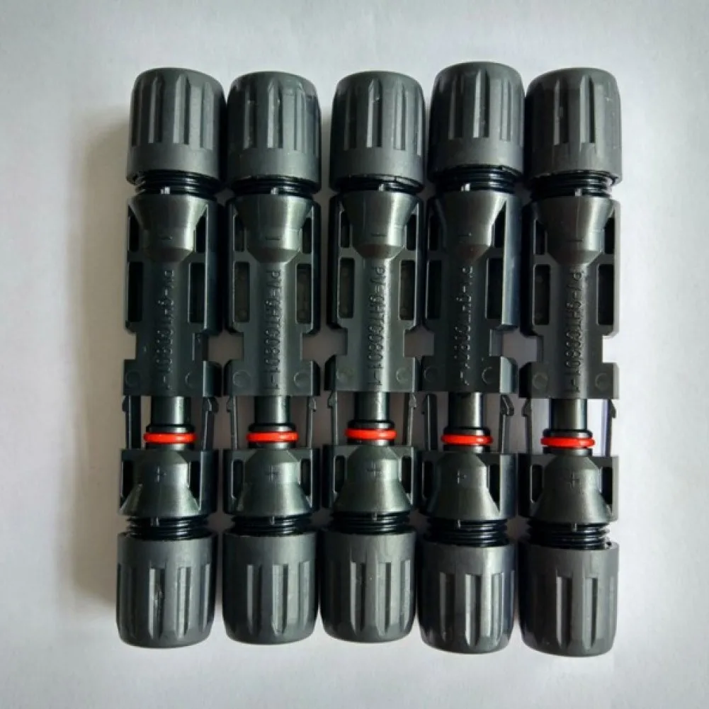 Conector de cable de panel solar Conector de cable solar Conector de cable de panel solar macho/hembra versátil Impermeable IP67 nominal