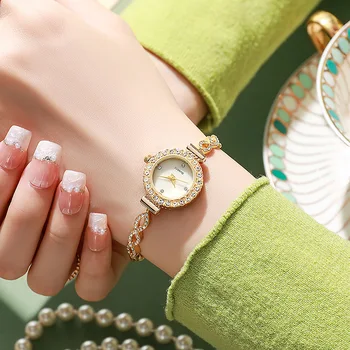 Vrouwen Armband Dames Horloge Golden Relojes Kleine Wijzerplaat Quartz Vrije Tijd Populair Polshorloge Uur Dames Elegante Logio Klok