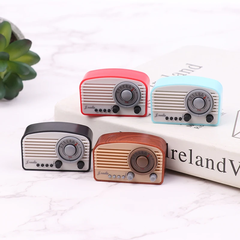 1pc Dollhouse Miniature Accessories Retro Radio Simulation Bedroom Decoration Model Toys Winter Gift For Doll House Decoration