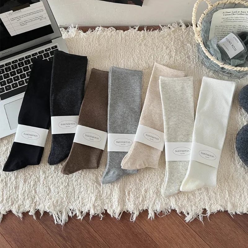 1/7 Paar lässige, bequeme Socken für Herbst und Winter, modische, vielseitige, lange Socken mit Stapel, einfache Retro-Kniestrümpfe