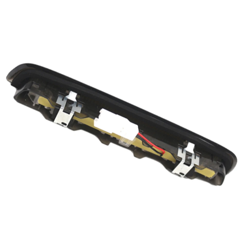 81570-0D150 81570-0D152 Third Brake Light for Toyota Yaris Mk3 Hatchback 2012-2020 81570-0D151
