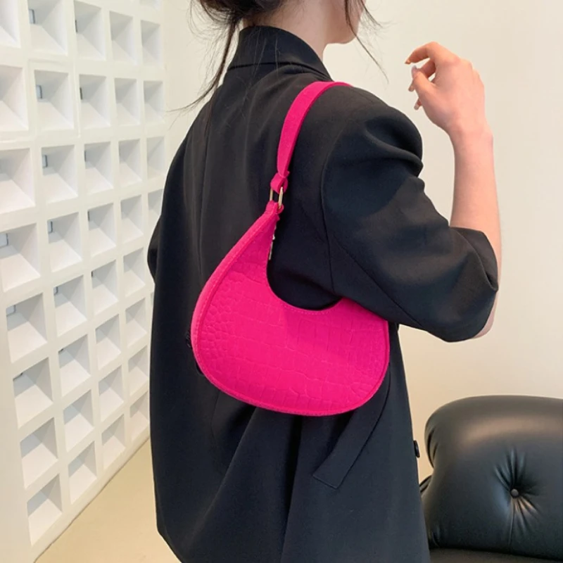Texture Mini Underarm Bag Solid Color Felt Handbag Crescent Hobo Shoulder Purse Tote Bag for Women Daily Dating Casual Outdoor