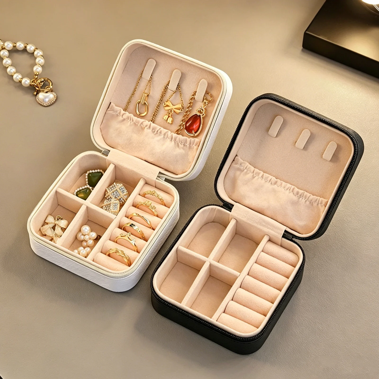 Classic Faux Leather Jewelry Box with Zipper Closure - Waterproof and Lightweight Travel-Friendly Storage Box, Solid Color Design, Detachable Necklace Display Stand and Ring and Earring Compartments - Elegant Women's Jewelry Gift, Decorative Lid, Storage Solution, Jewelry Box