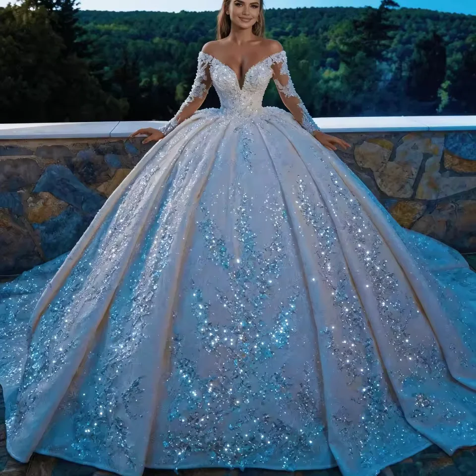 

Customized Princess Sparkling Ball Gown Wedding Dress with Lace Long Sleeves V-neck Embroidered Glitter Bridal Vestido De Novia