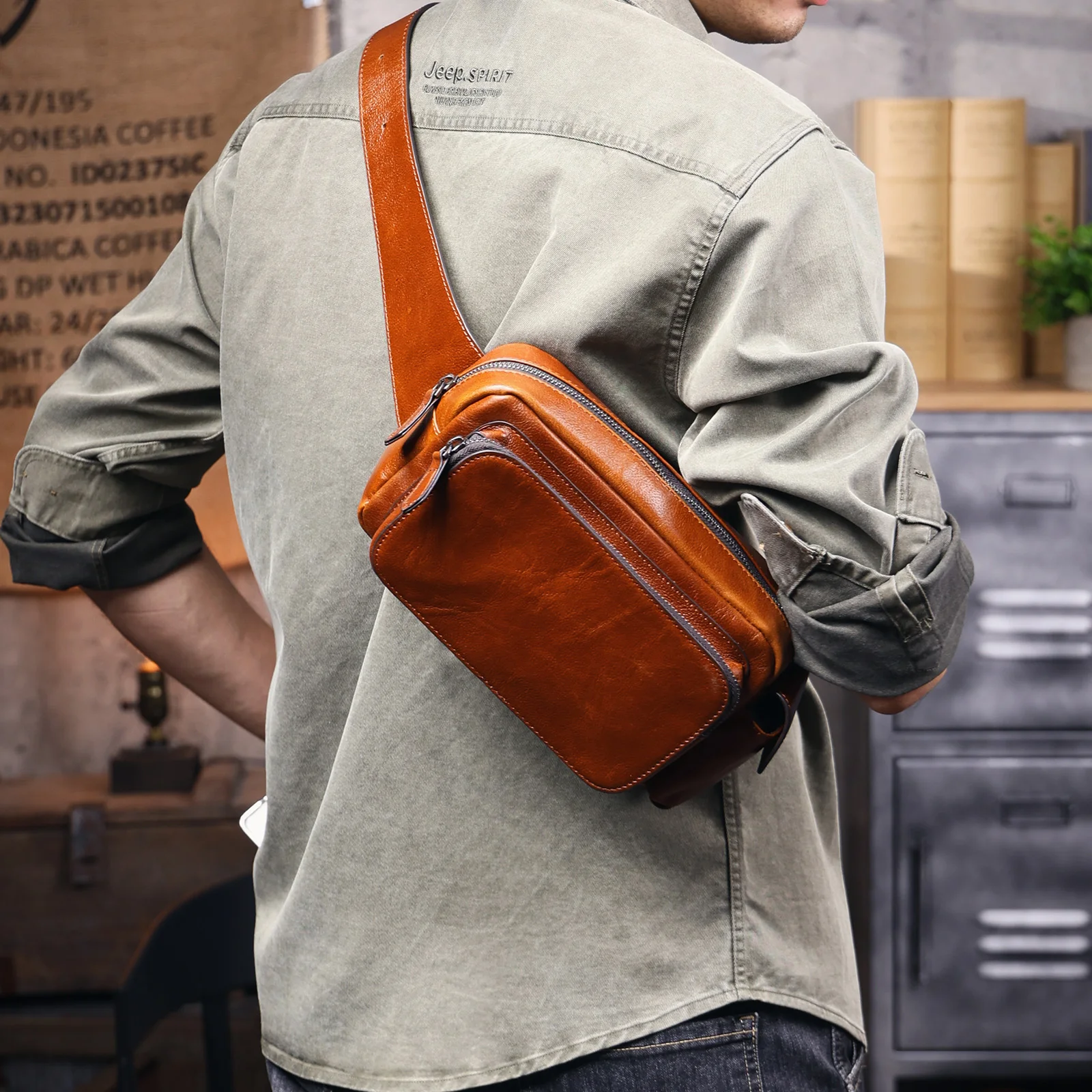 Vintage-Umhängetasche aus hochwertigem, pflanzlich gegerbtem Echtleder für Herren, modische Schultertasche, Motorrad-Umhängetasche – Detail 4