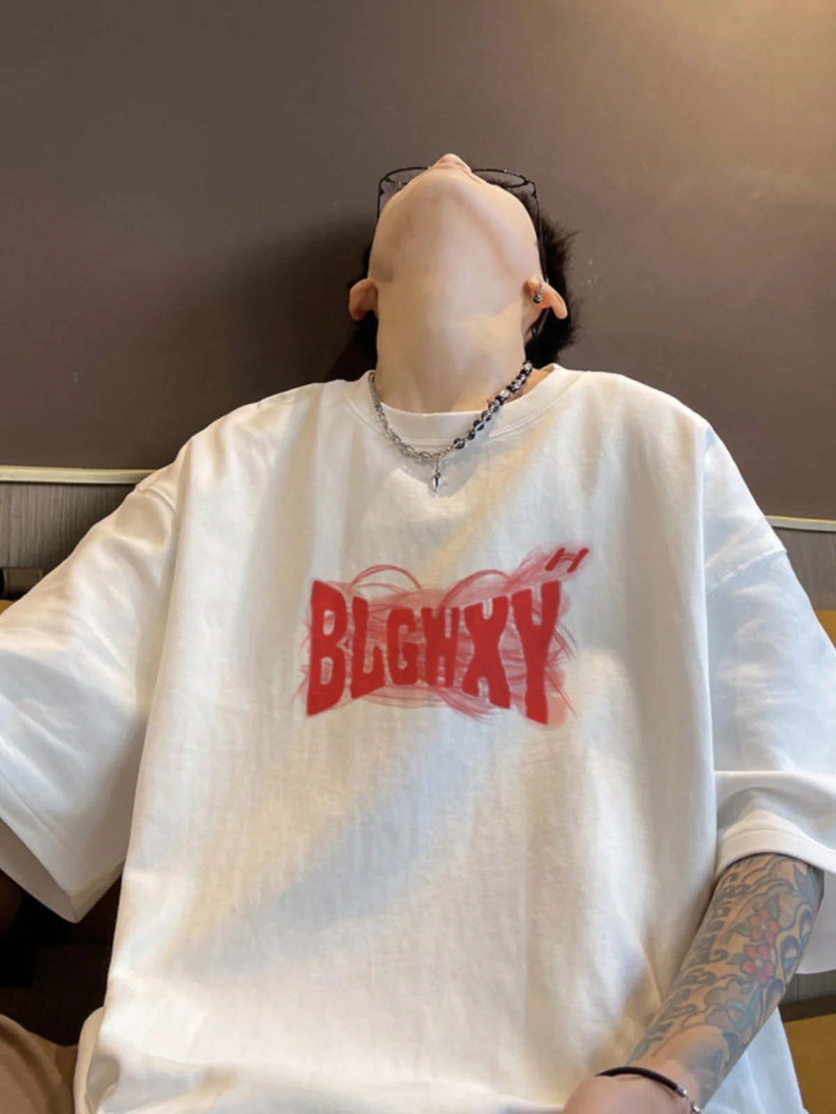 

Тяжелая футболка из чистого хлопка, мужская летняя модная брендовая повседневная свободная футболка большого размера для подростков ort Sve, дышащая, моющаяся