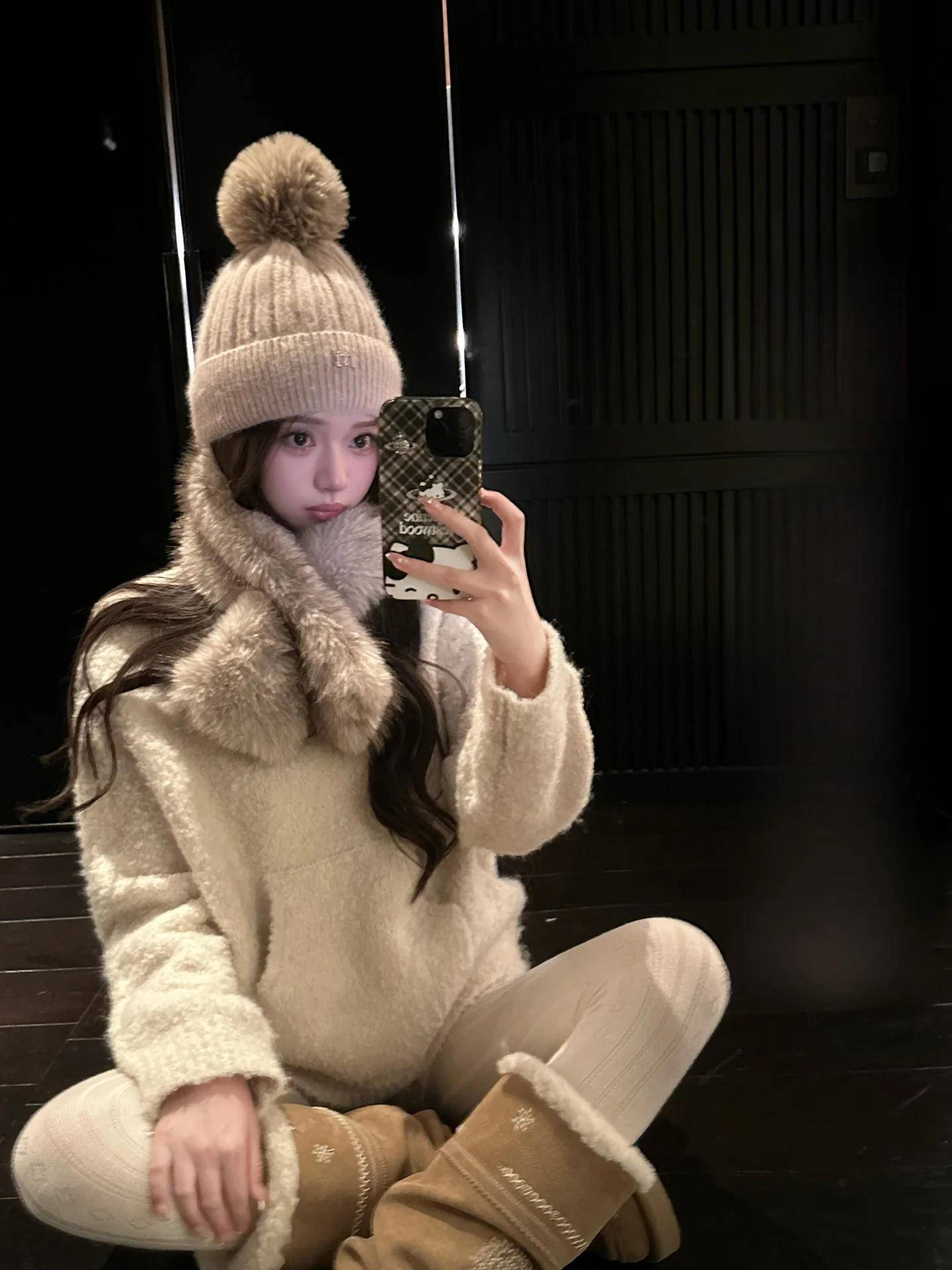 

Зимний модный комплект NNS Snowflake: толстый мягкий свитер с капюшоном, короткие брюки и узорчатый узелковый узор, для женщин среднего возраста, CleanFit