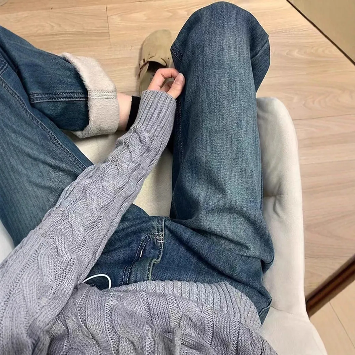 

Thickened Fleece High Waist Straight Leg Jeans Women's Winter Loose Fit Slimming Wide Leg Trousers Casual Style Cotton Zipper