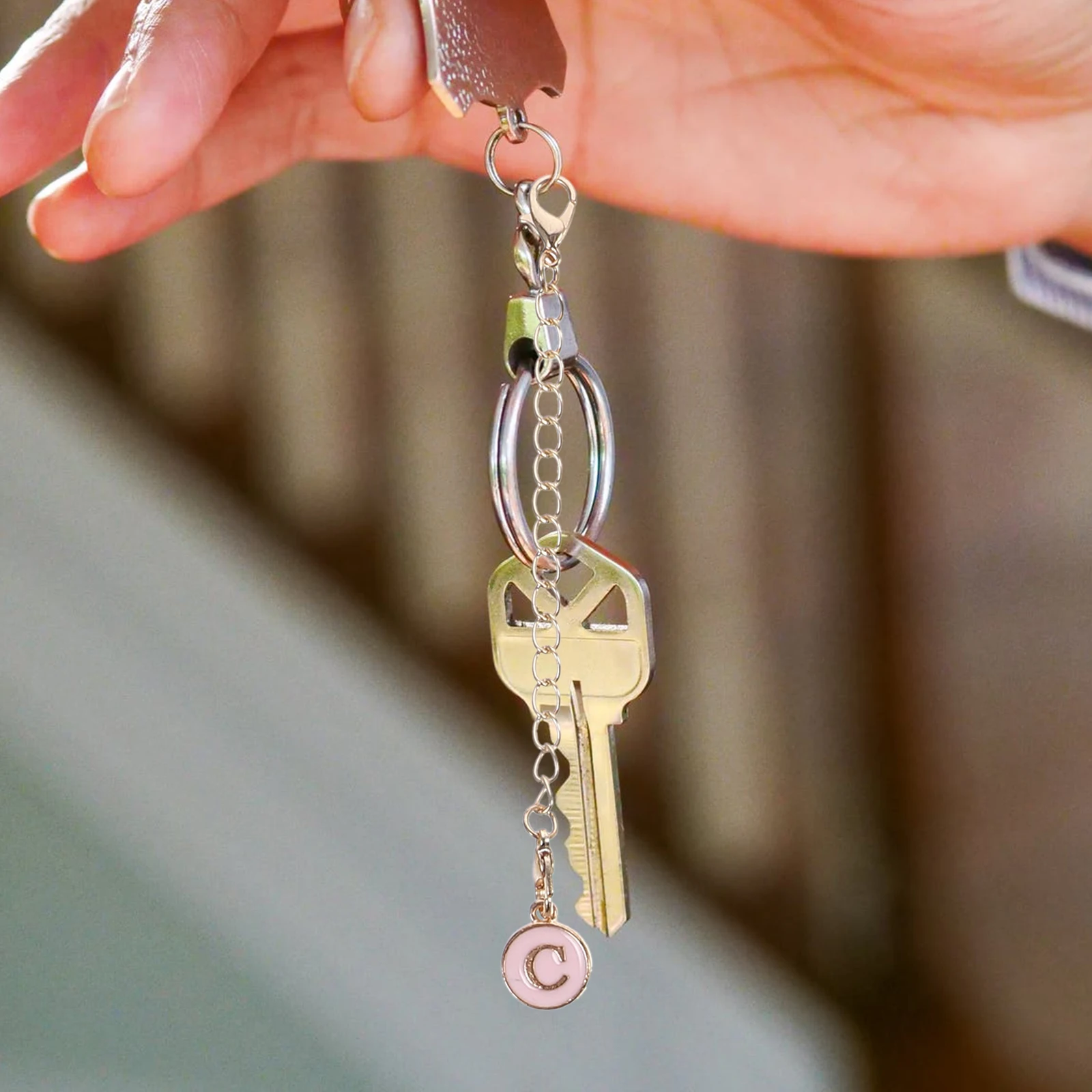 

26pcs Letter Chain Charms A Decorative Tumbler Cup Chain Water Bottle Keychain Metal Lobster Clasp Backpacking Jewelry