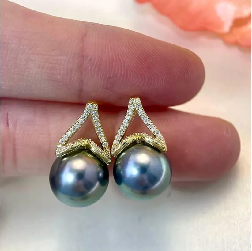 Stunning  Pair of South Sea 10-11mm Black Pearl  Earring 925s
