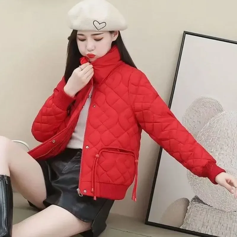 Cotton Jackets Red Padded Quilted Coats for Women Short Down Parkas Woman Modern Korean Style Clothing Cold Great Fashion 2024