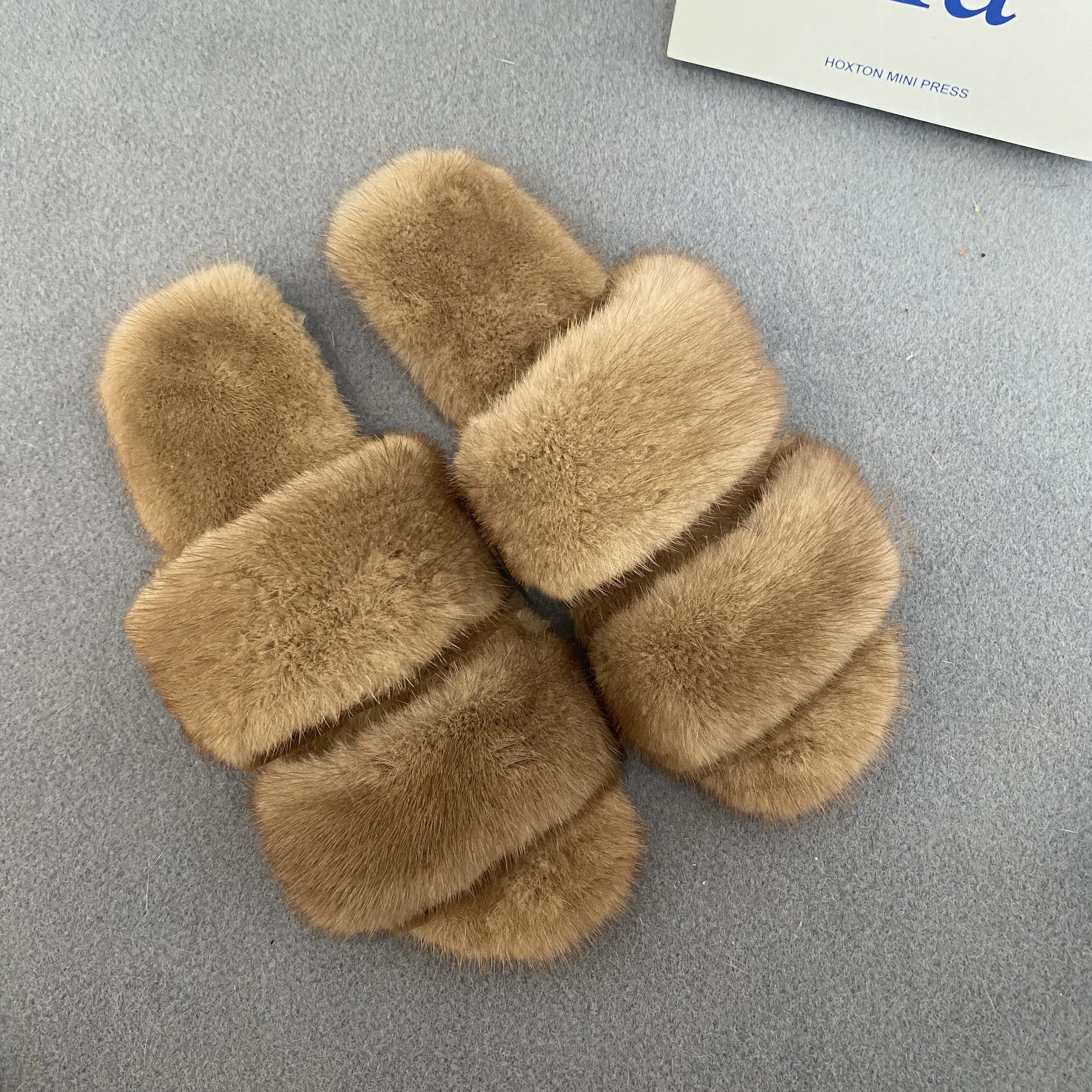 

Women Mink Shoes Fur Warm WInter Furry Fur Shoes Fluffy Plush Slippers Female Ladies Round Toe Outdoor Huse Bedroom Slippers