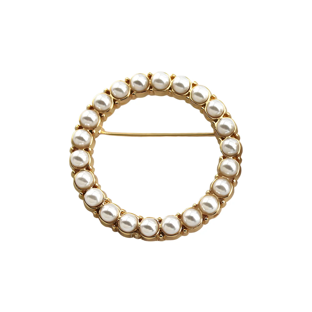 

Elegant Pearl Brooch Circular Shaped Golden Alloy Brooch for Women Hats Shawl Coats Decoration Ornament Hot Clothing Accessories